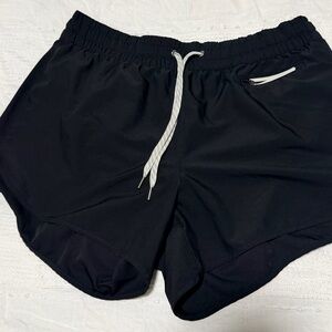 Vuori Clementine 2.0 Short 4"